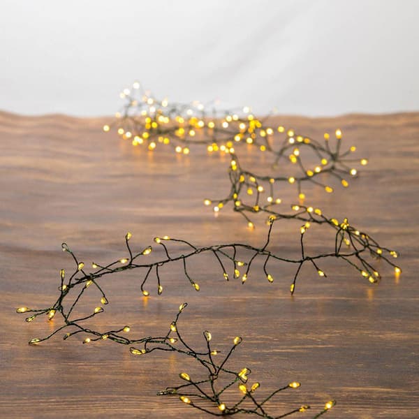 Kurt Adler 240-Light Twinkle Cool White LED Cluster Garland