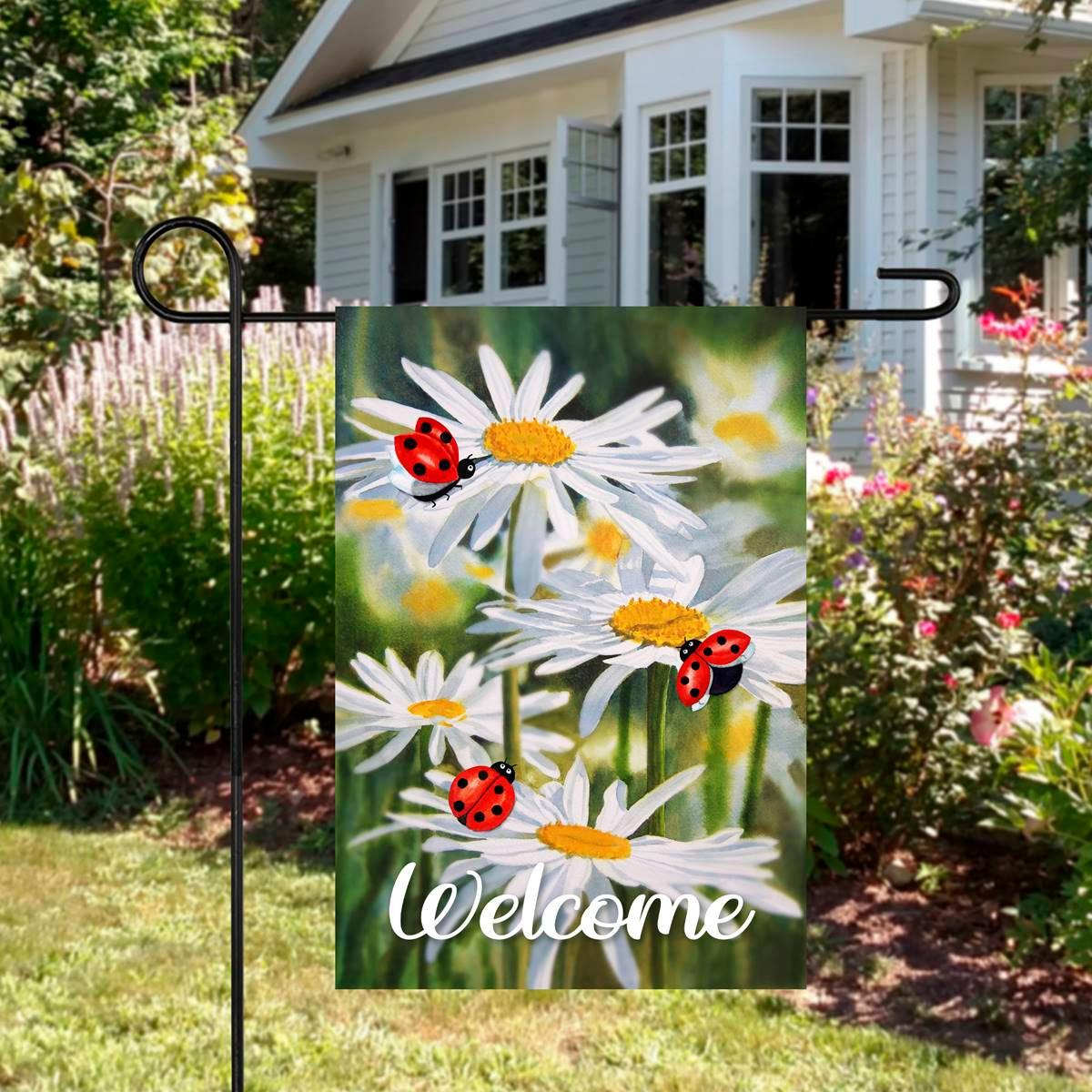 Northlight Seasonal Ladybug and Daisey Outdoor Garden Flag
