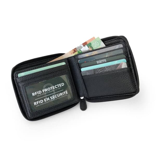 Mens Roots Roughing it Zipper Around Wallet