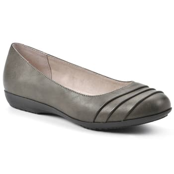 Womens Cliffs by White Mountain Clara Smooth Flats - Boscov's