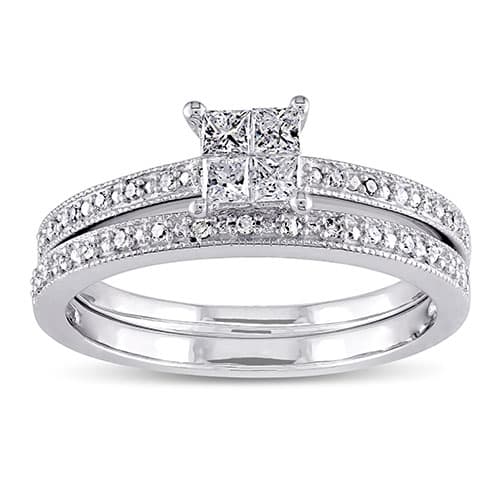 Loveblooms™ Princess & Round Diamond Bridal Ring Set