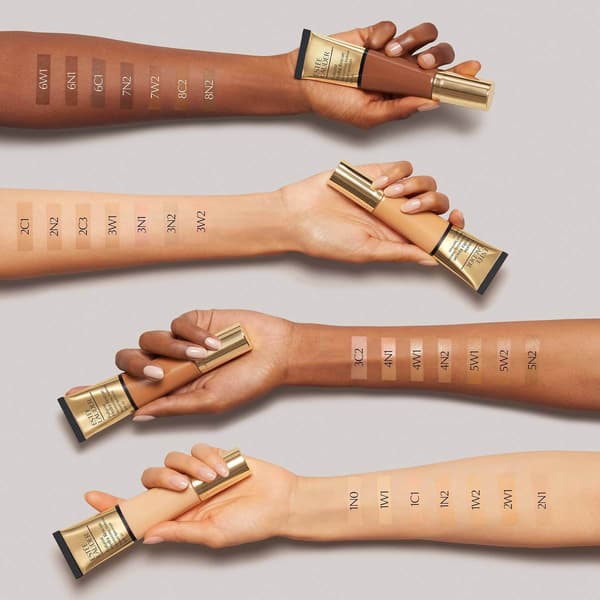 Est&#233;e Lauder&#8482; Futurist Hydra Rescue Moisturizing Makeup SPF 45