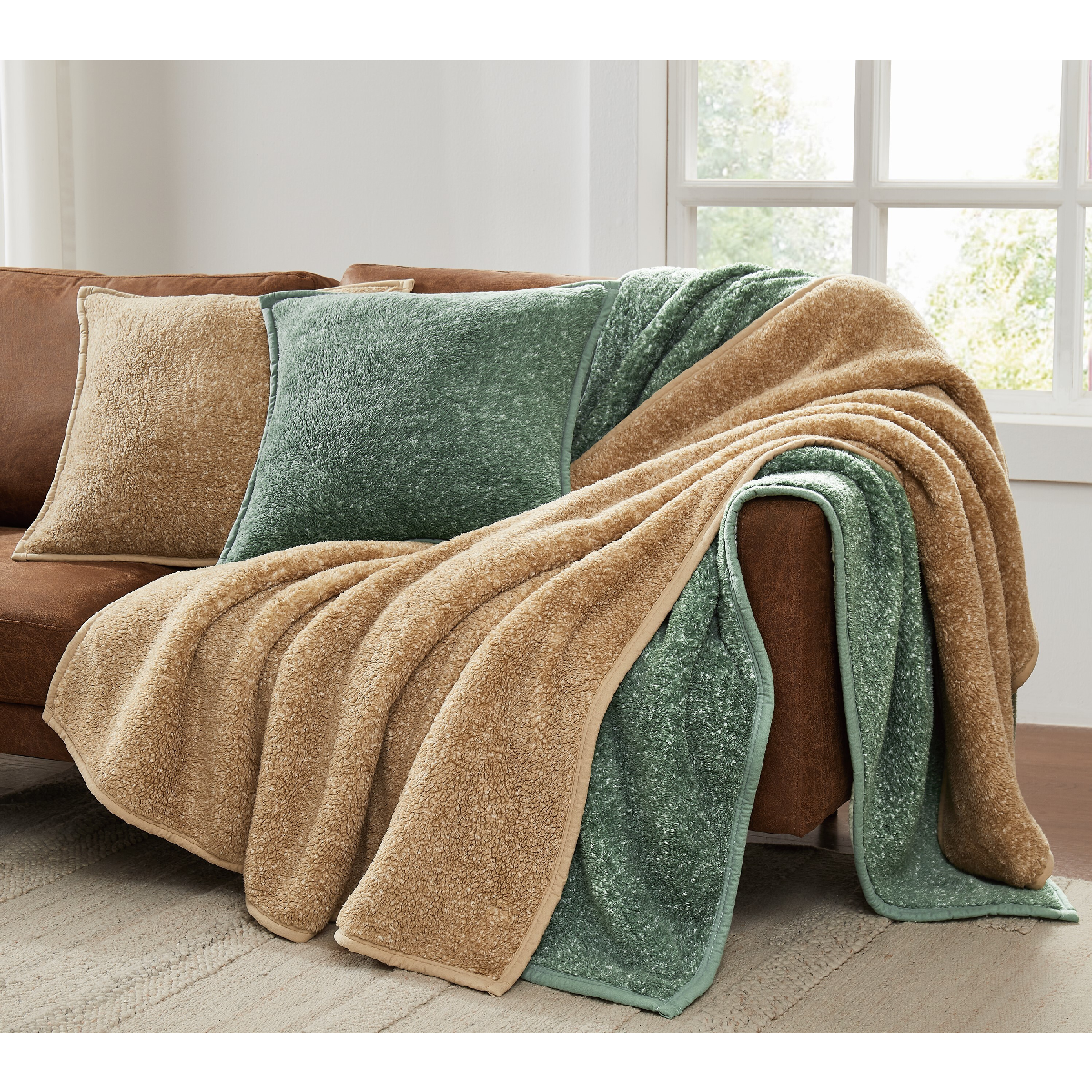 Brooklyn Loom Heathered Sherpa Throw