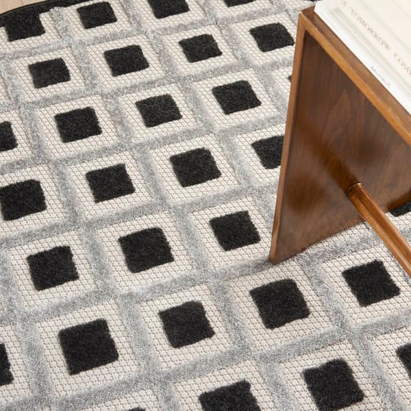 Nourison Aloha Diamond Modern Indoor/Outdoor Round Rug