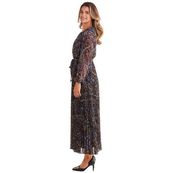 Womens Sandra Darren Long Sleeve Pleated Maxi Dress