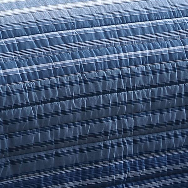 Nautica Coveside 136 Thread Count Reversible Quilt Set