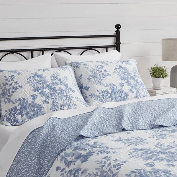 Design Studio Philomena Reversible Quilt Set