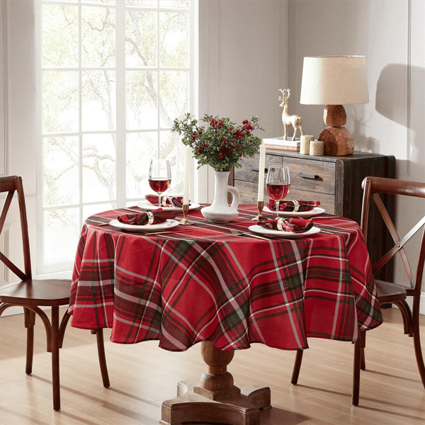Threadmade Pocono Plaid Holiday Fabric Tablecloth