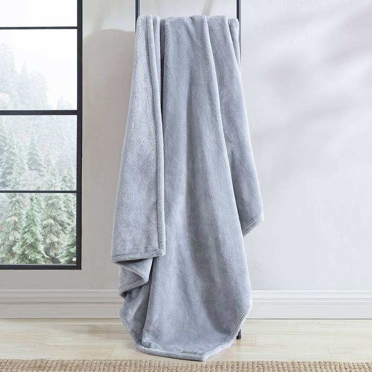 Eddie Bauer Ultra Lux Plush Solid Plush-Fleece Throw