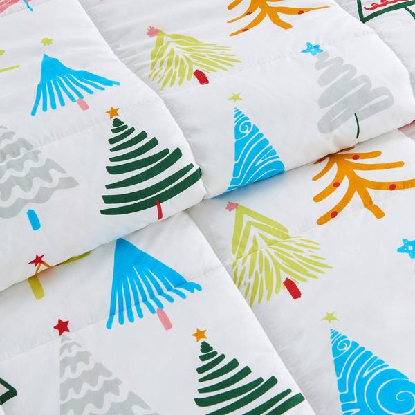 Freshfolds Winter Reversible Happy Hillside 3pc. Comforter Set