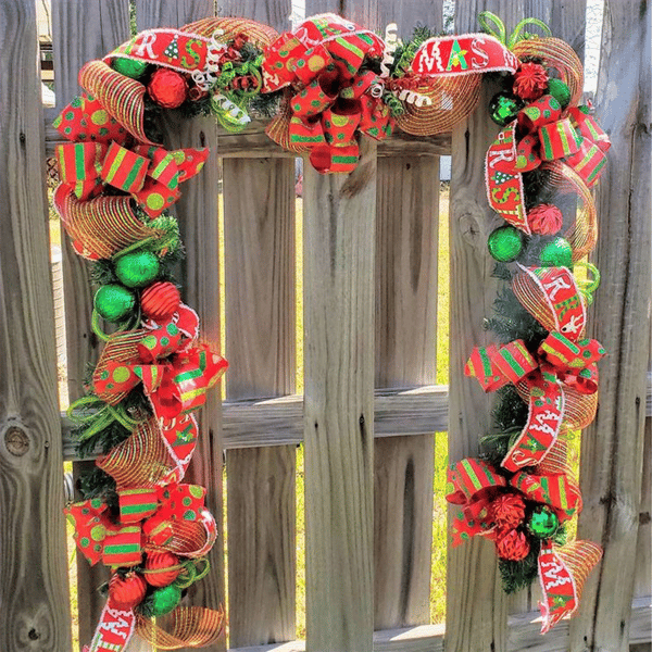 Northlight Commercial Canadian Pine Artificial Christmas Garland