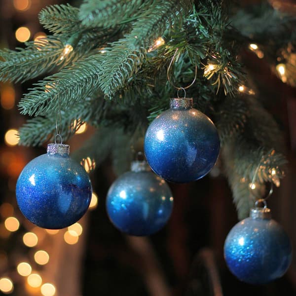 Northlight Seasonal 4ct. Ombre Glass Christmas Ornament Set