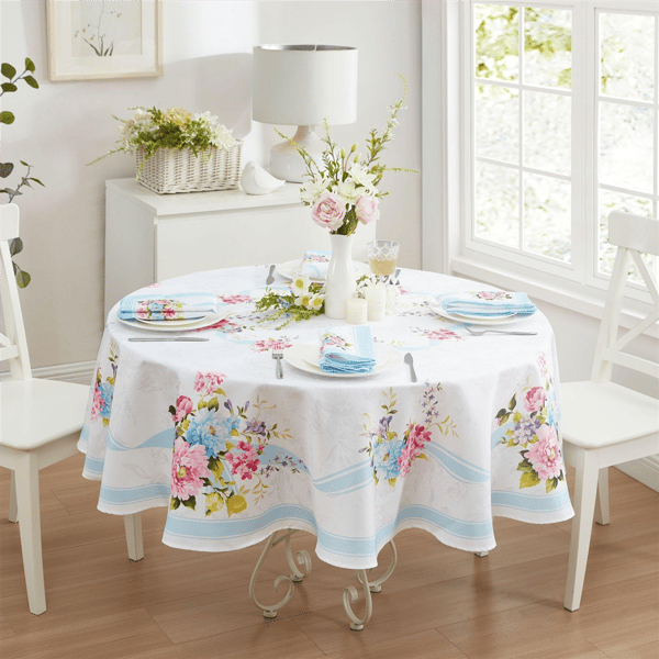 Threadmade Rose Cottage Engineered Tablecloth