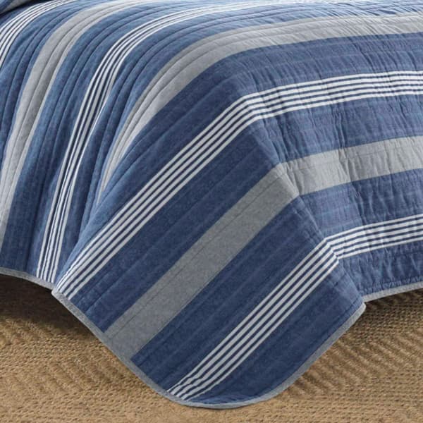 Nautica Saltmarsh 136 Thread Count Reversible Quilt Set