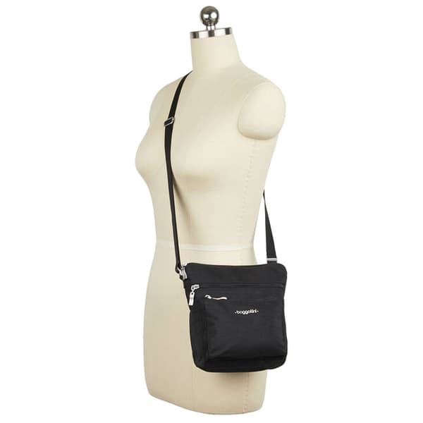 Baggallini Legacy Pocket Crossbody w/RFID