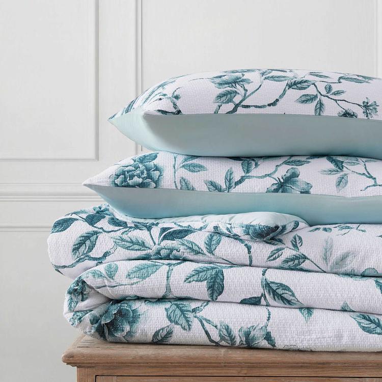 Martha Stewart Vivian Floral Duvet Set