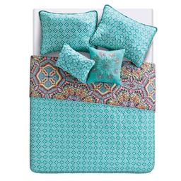 VCNY Home Yara Aqua Medallion Reversible Quilt Set