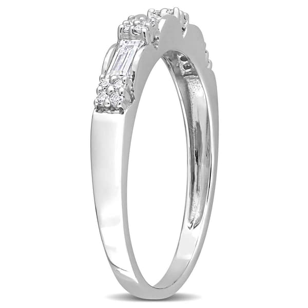 Gemstone Classics™ 2/5kt. Moissanite Baquette Ring
