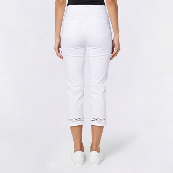 Womens 89th & Madison Crochet Trim Hem Capris