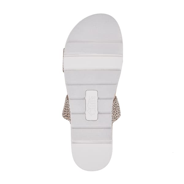 Womens Cliffs by White Mountain Tahlie Cheetah Slide Sandals