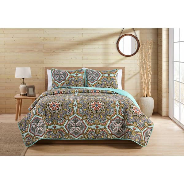 VCNY Home Yara Reversible Medallion Quilt Set