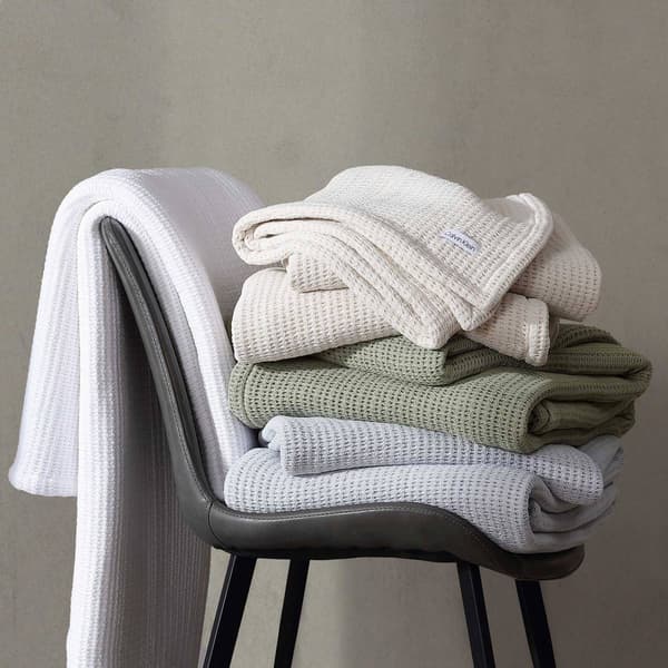 Calvin Klein Honeycomb Cotton Blanket