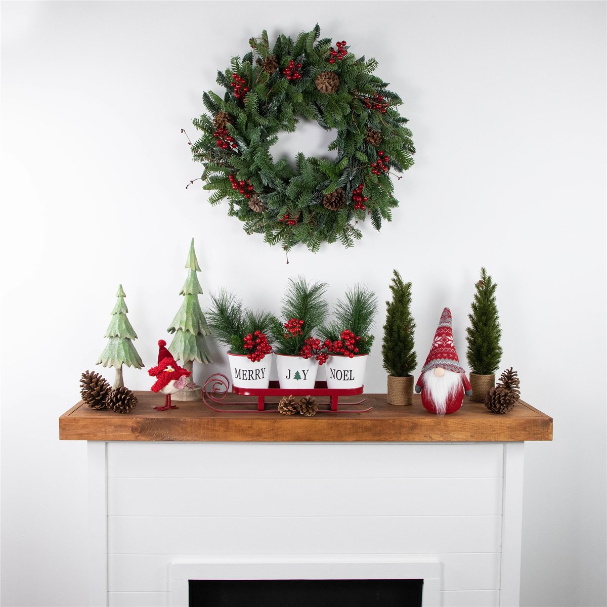Northlight 30in. Red Berries & Pine Cones Christmas Wreath