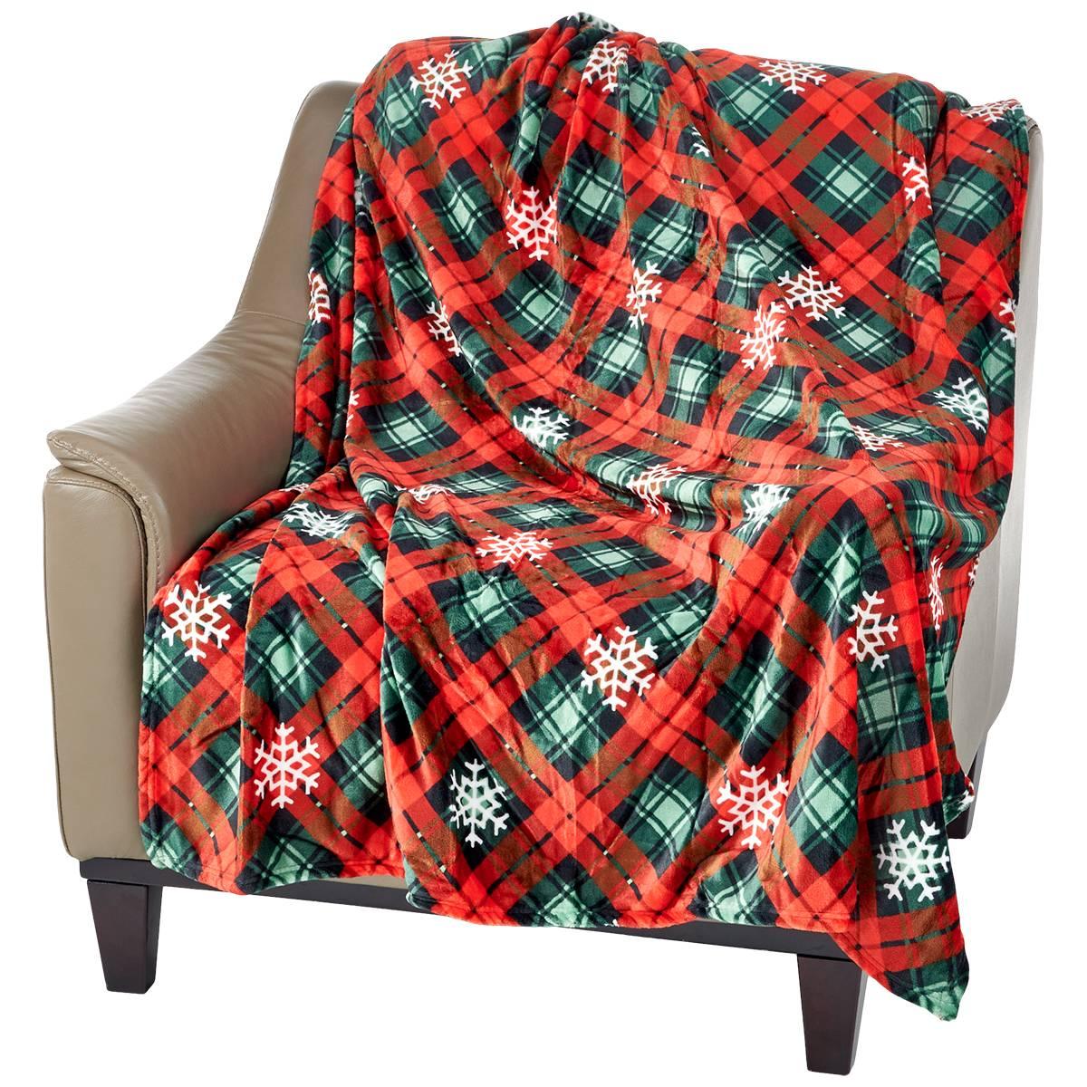 Ashley Cooper™ Snow Plaid Plush Throw