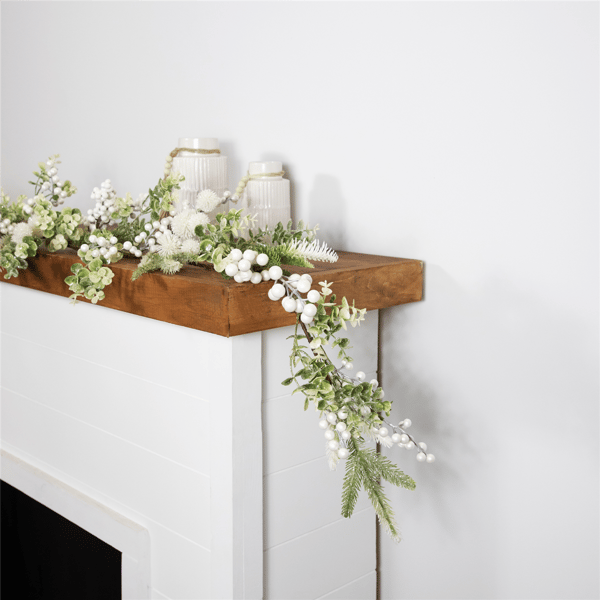 Northlight 5ft. Glittered Berries & Eucalyptus Christmas Garland