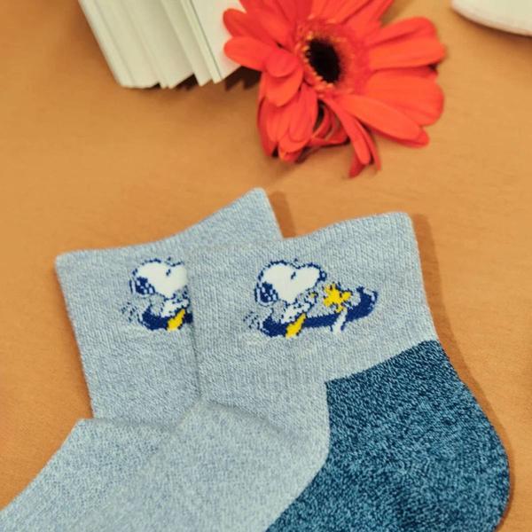 Womens Dr. Motion Snoopy Canoe Compression Quarter Socks