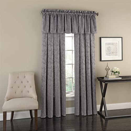 Flora Leaf Jacquard Rod Pocket Curtain Panel - image 