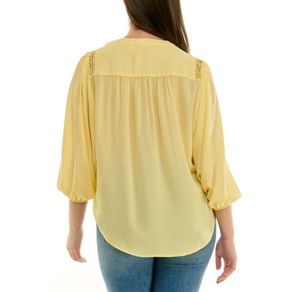 Womens Zac & Rachel 3/4 Sleeve Split Neck Solid Crepe Blouse