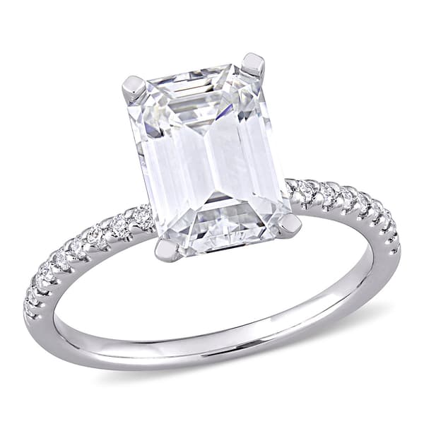 Diamond Classics(tm) 10kt. White Gold Emerald Moissanite Ring