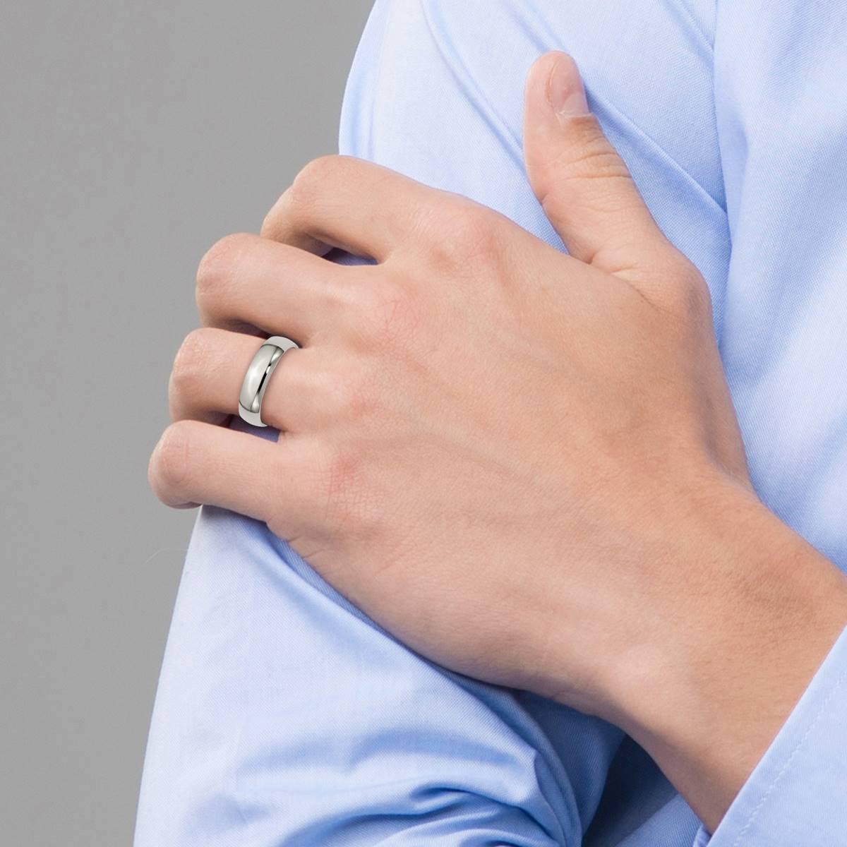 Mens Endless Affection™ Highly Polished 5mm Wedding Band