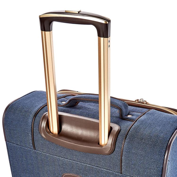 London Fog Yorkshire 24in. Expandable Spinner Luggage