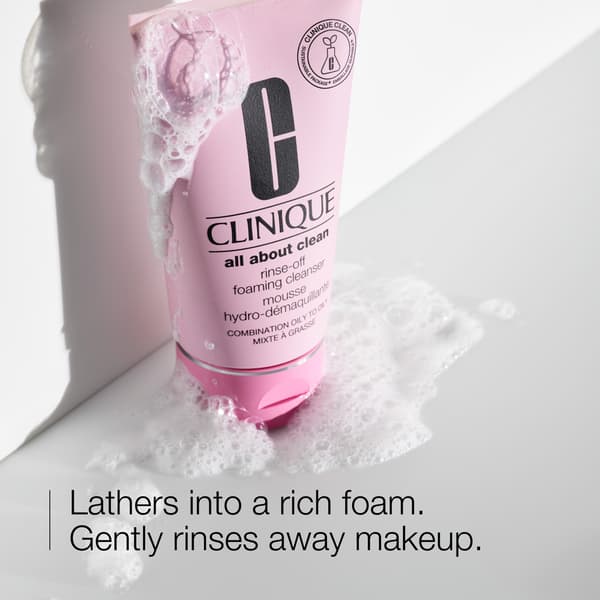 Clinique Glow On The Go - PWP