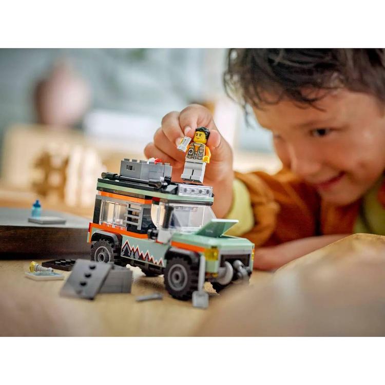 LEGO® CITY Off-Road 4x4 Mountain Truck