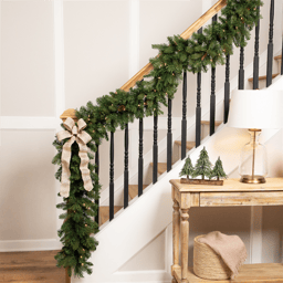 Northlight 9ft Pre-Lit Flocked Pine & Pinecones Christmas Garland