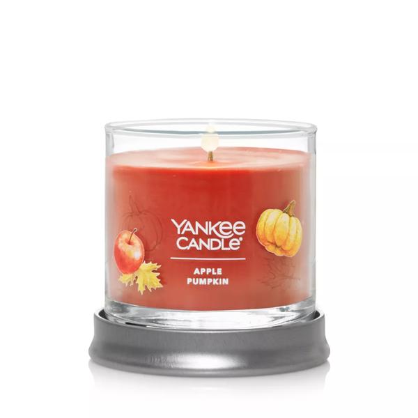 Yankee Candle® Signature Small Apple Pumpkin Tumbler Candle