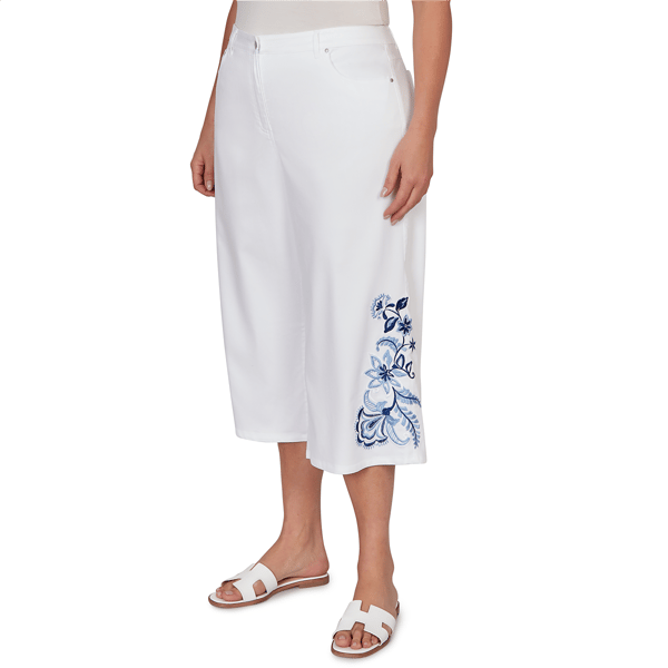 Plus Size Ruby Rd. French Riviera Embroidered Hem Capris