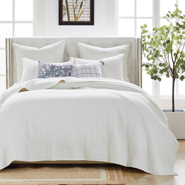 Greenland Home Fashions&#8482; Monterrey Finely Stitch Solid Quilt Set