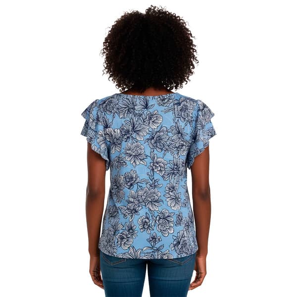 Petite Emily Daniels Flutter Sleeve Floral Round Neck Blouse