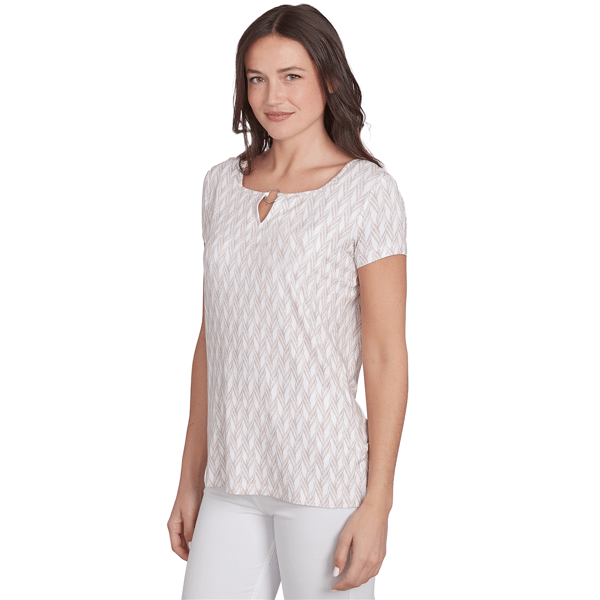 Womens Emaline Key Items Short Sleeve Chevron Square Neck Tee