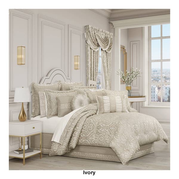 J. Queen New York Lazlo 4pc. Comforter Set Boscov's