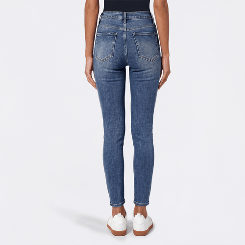 Juniors California Vintage High Rise Skinny Jeans