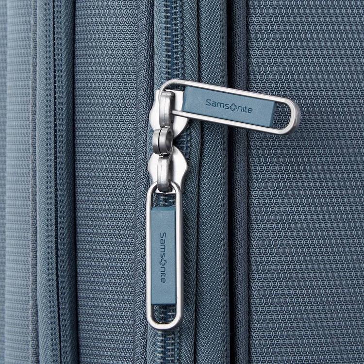 Samsonite Uplift Soft Side 26in. Spinner Luggage