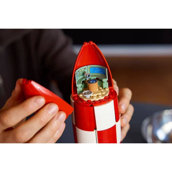 LEGO® Ideas Tintin® Space Rocket