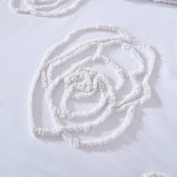 Betsey Johnson Rambling Rose Cotton White Duvet Set