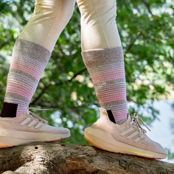 Womens Dr. Motion Waterfall Stripe Crew Socks