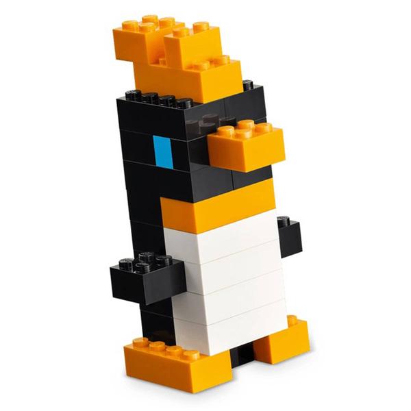 LEGO® Creative Colorful Bricks